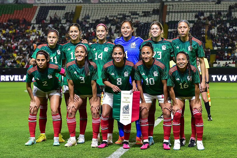 ¡Selección de México femenina venció a EEUU femenino!